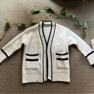 Women's White and Black Striped Cardigan